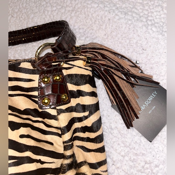 Cynthia Rowley Authentic NWT Pony Hair Animal Print w/ Leather Trim Shoulder Bag - Picture 11 of 11